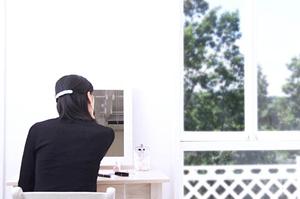 お肌を潤すジェルタイプの金箔化粧品